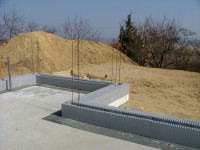 /album/fotogaleria-produkty-thermo-block/energiatakarekos-csaladi-haz-thermo-block-falszerkezet-indito-sor-e1392819322850-jpg/